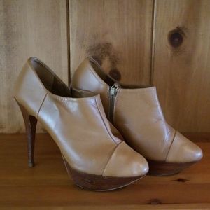 Zara Woman Camel Booties